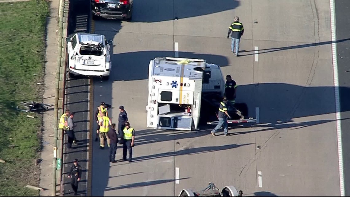 Cleburne Ambulance Crash: 2 Firefighters Hurt In Fort Worth | Wfaa.com