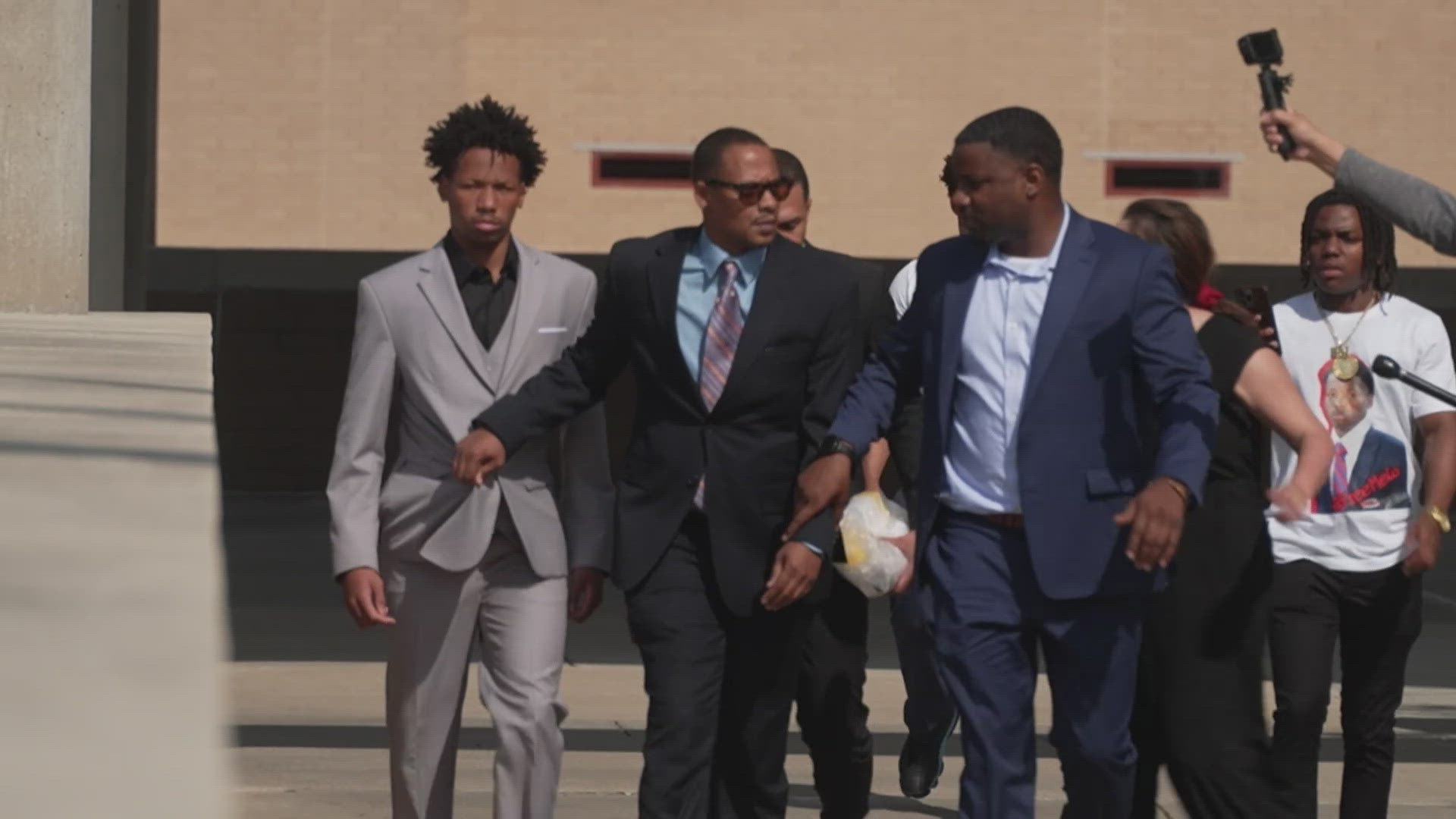 Teen suspect in fatal Frisco track meet stabbing out on bond