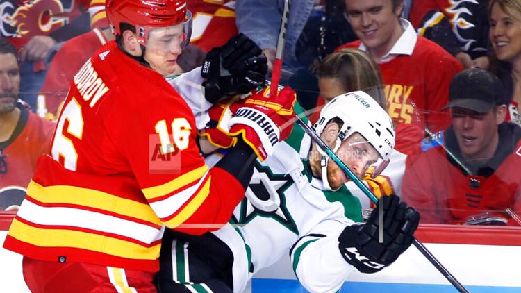 Flames use 3-goal third period to top Stars 3-2 in Game 5