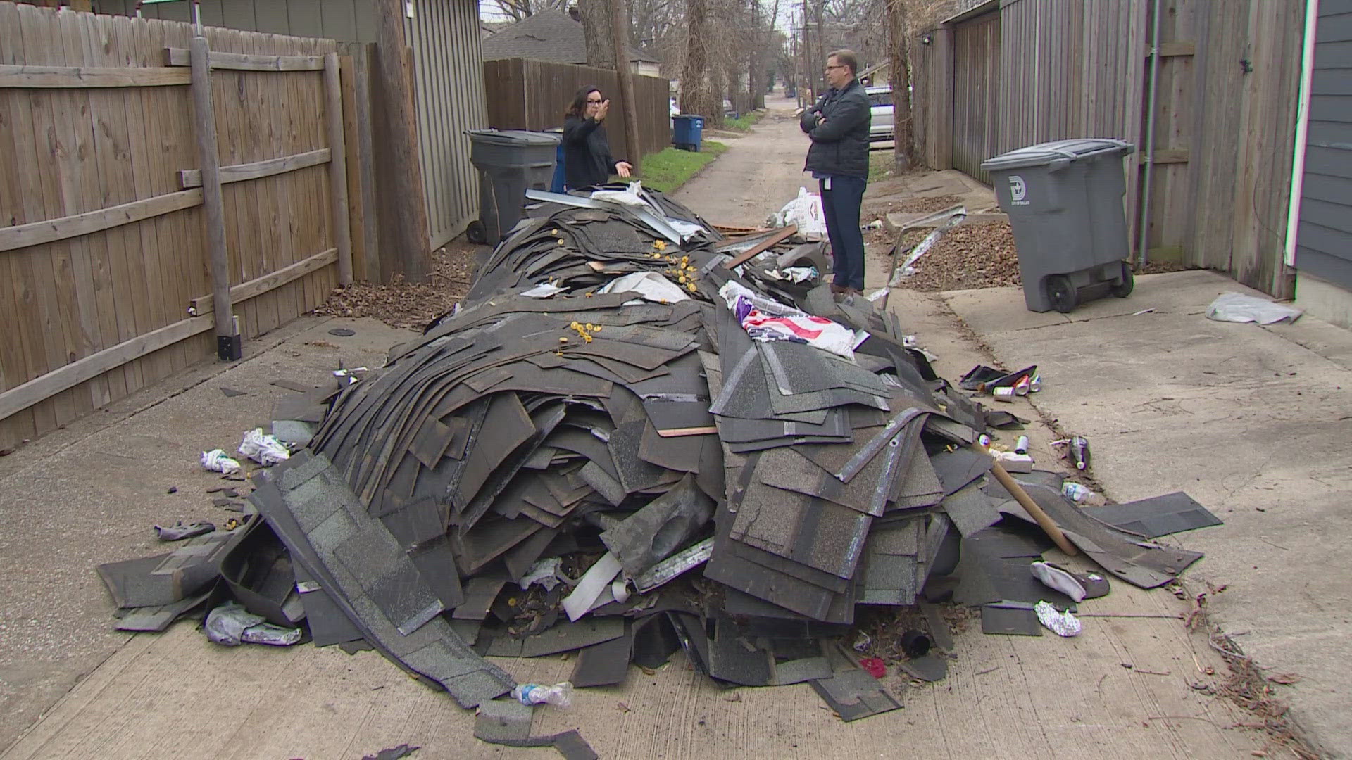 "Do the right thing. Don't do this to us," said Elvie De La Fuente. "Don't be out here dumping trash like this. It's not right."