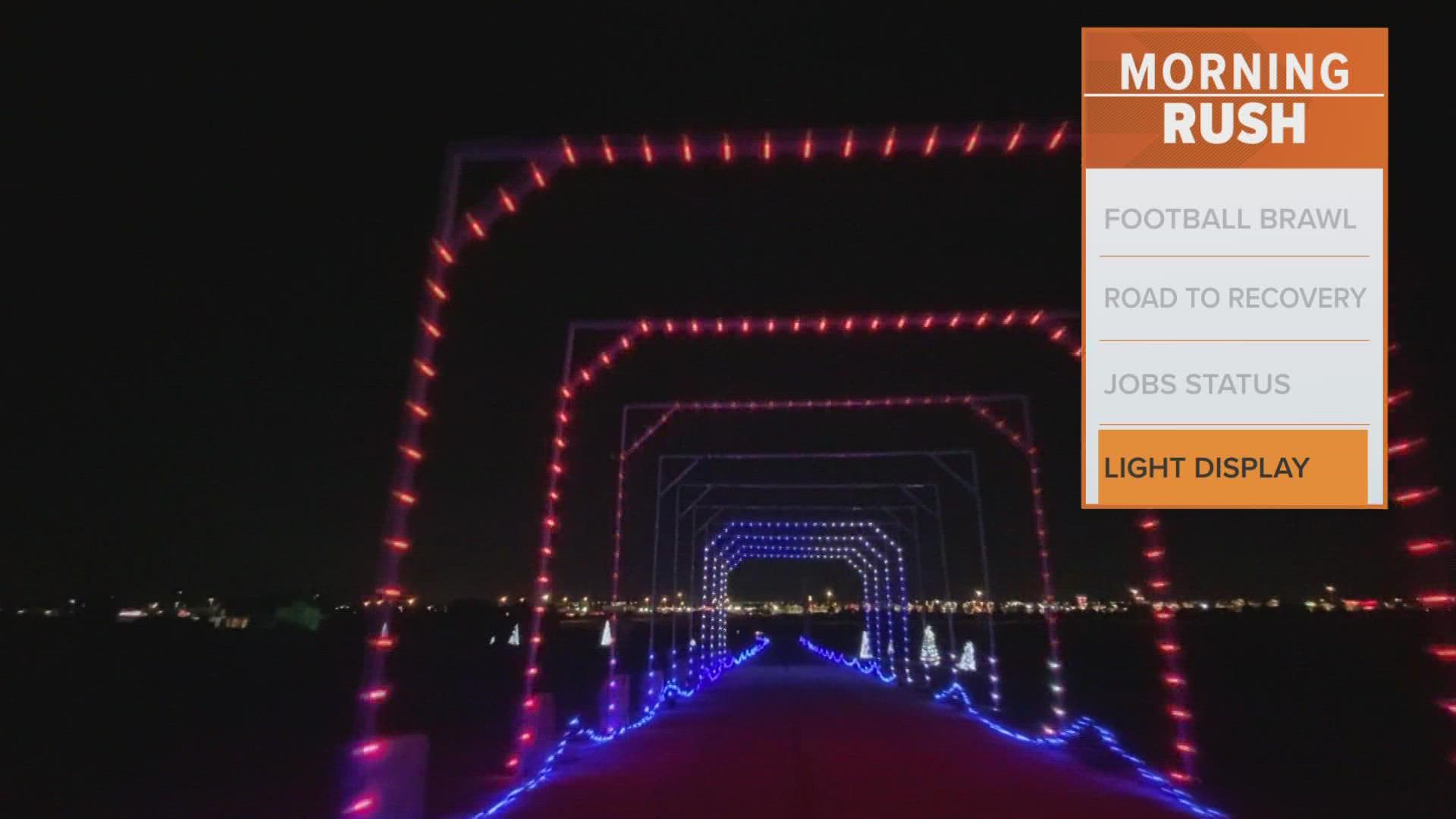 "Gift of Lights" will return to the Texas Motor Speedway from Thanksgiving Day to New Year's Day.