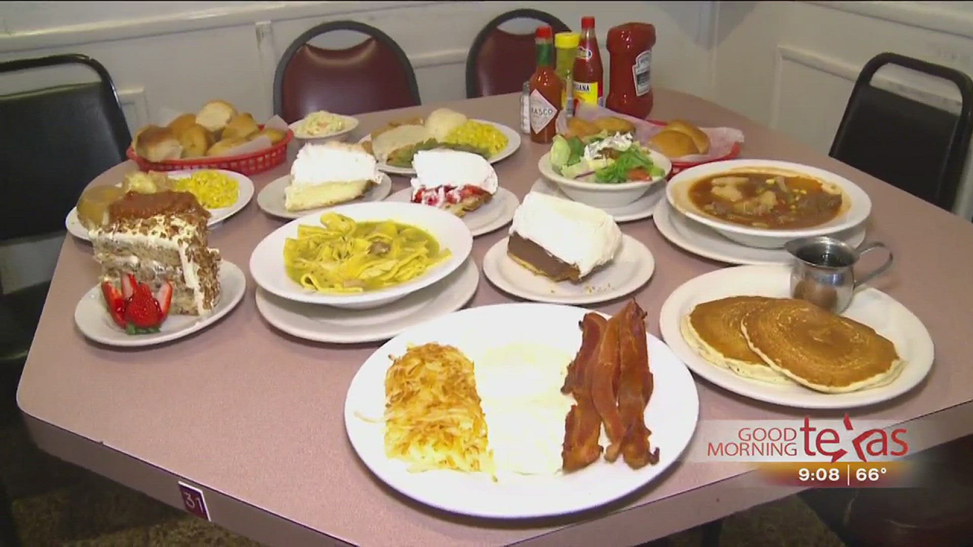 The Mama's Daughter's Diner is run by three generations of moms.