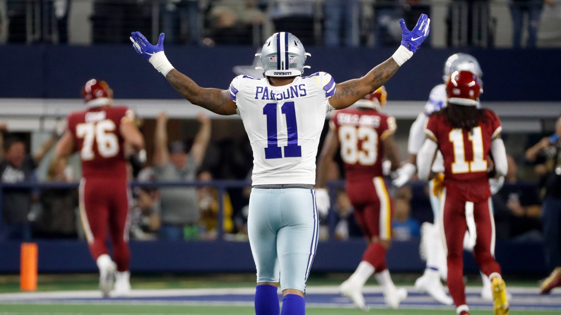 Cowboys Elliott wins PFWA Rookie of Year, Prescott also on rookie team