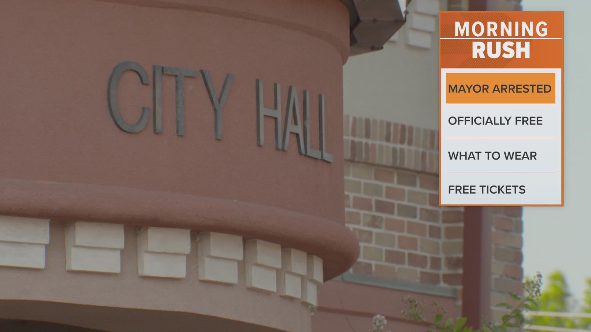 Texas mayor arrested on charge of soliciting a child