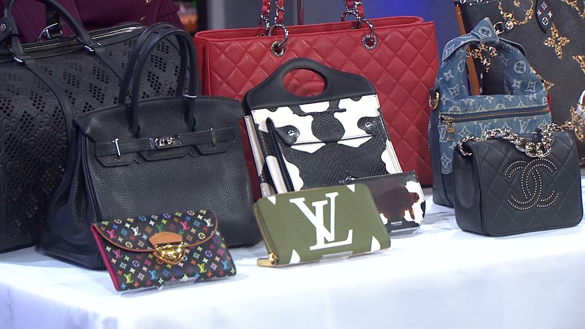 Getting into vintage shopping? Here are some tips for finding authentic ...