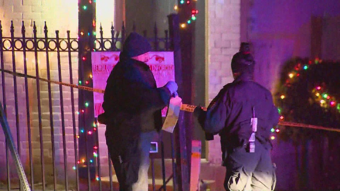 Dallas shooting Latest update after 3 killed, 2 wounded