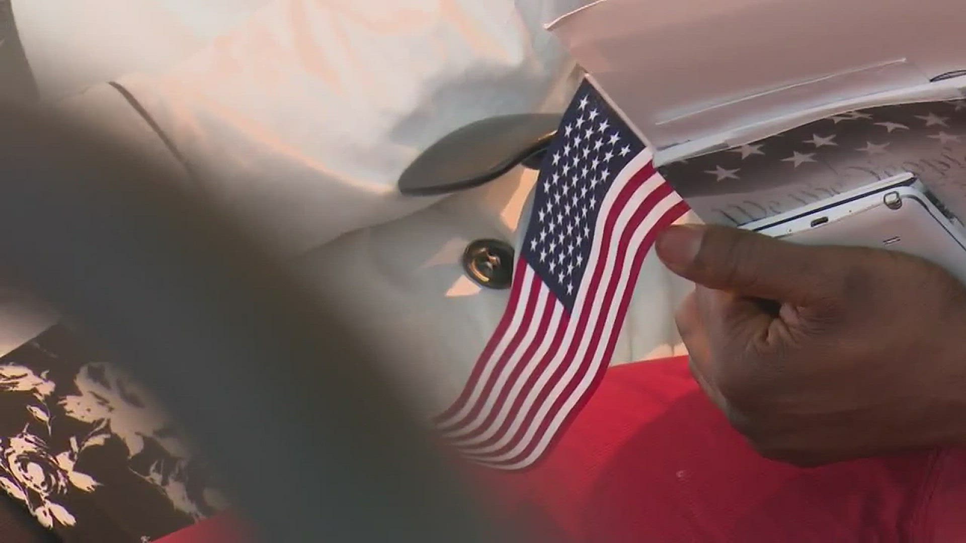 85 participate in naturalization ceremony in Irving