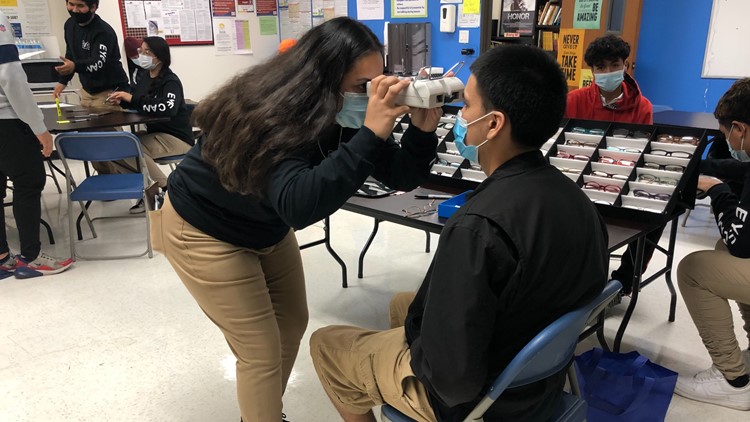 Texas optometrist quits private practice, builds unique eye program for high schoolers
