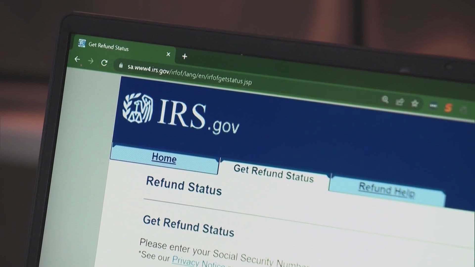 More than a billion dollars in IRS refunds are about to expire