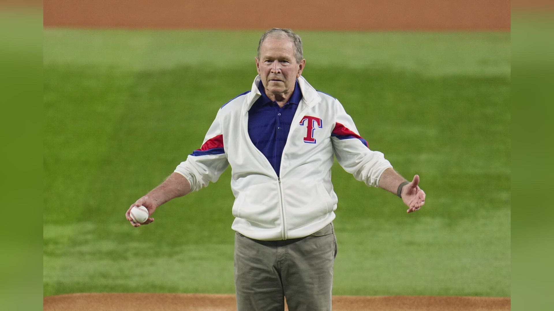 The former president throwing out the ceremonial first pitch is one of several coincidences to the D-backs last trip to the World Series in 2001