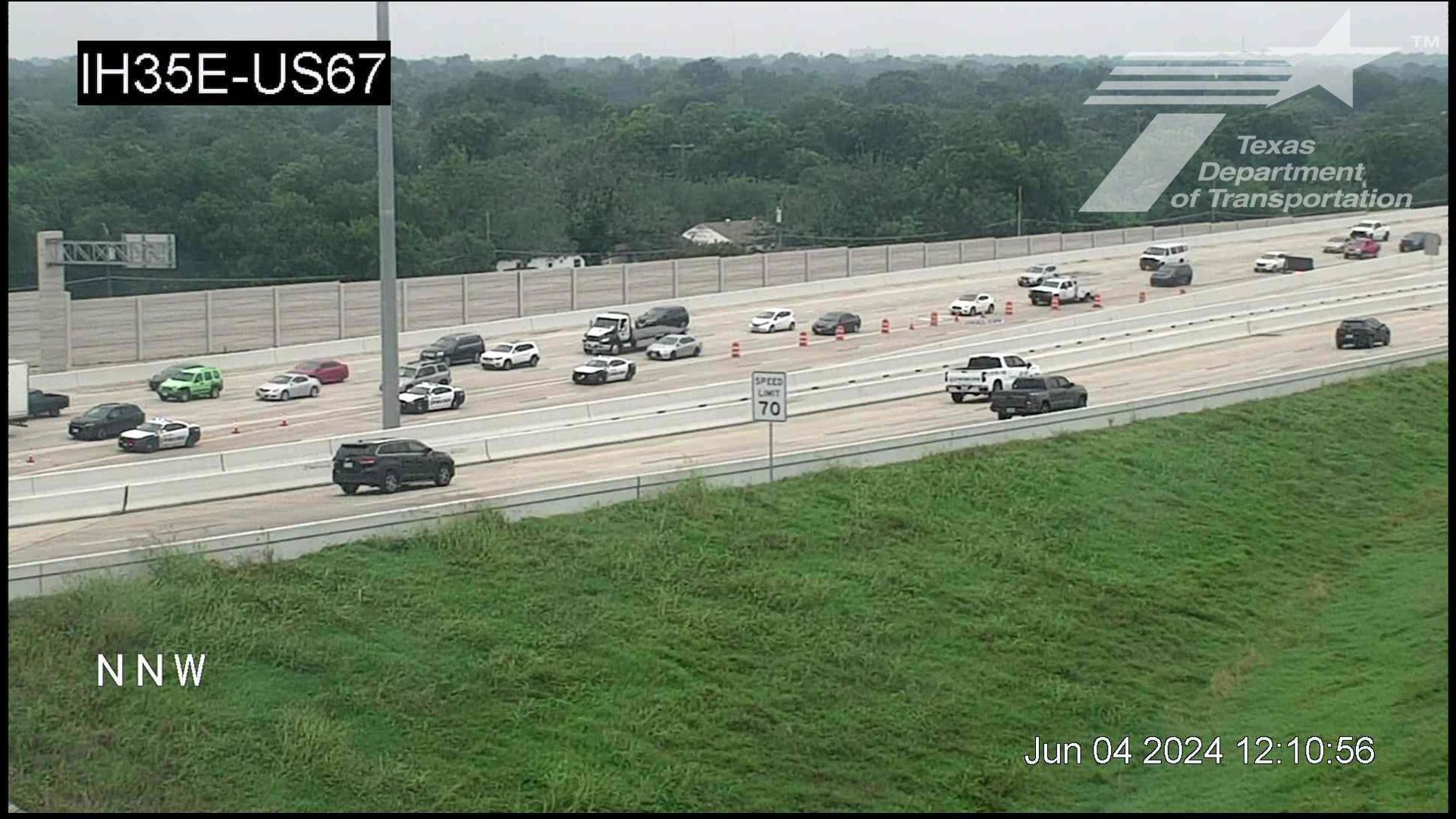 I-35E traffic alert: Lanes shut down in southern Dallas | wfaa.com