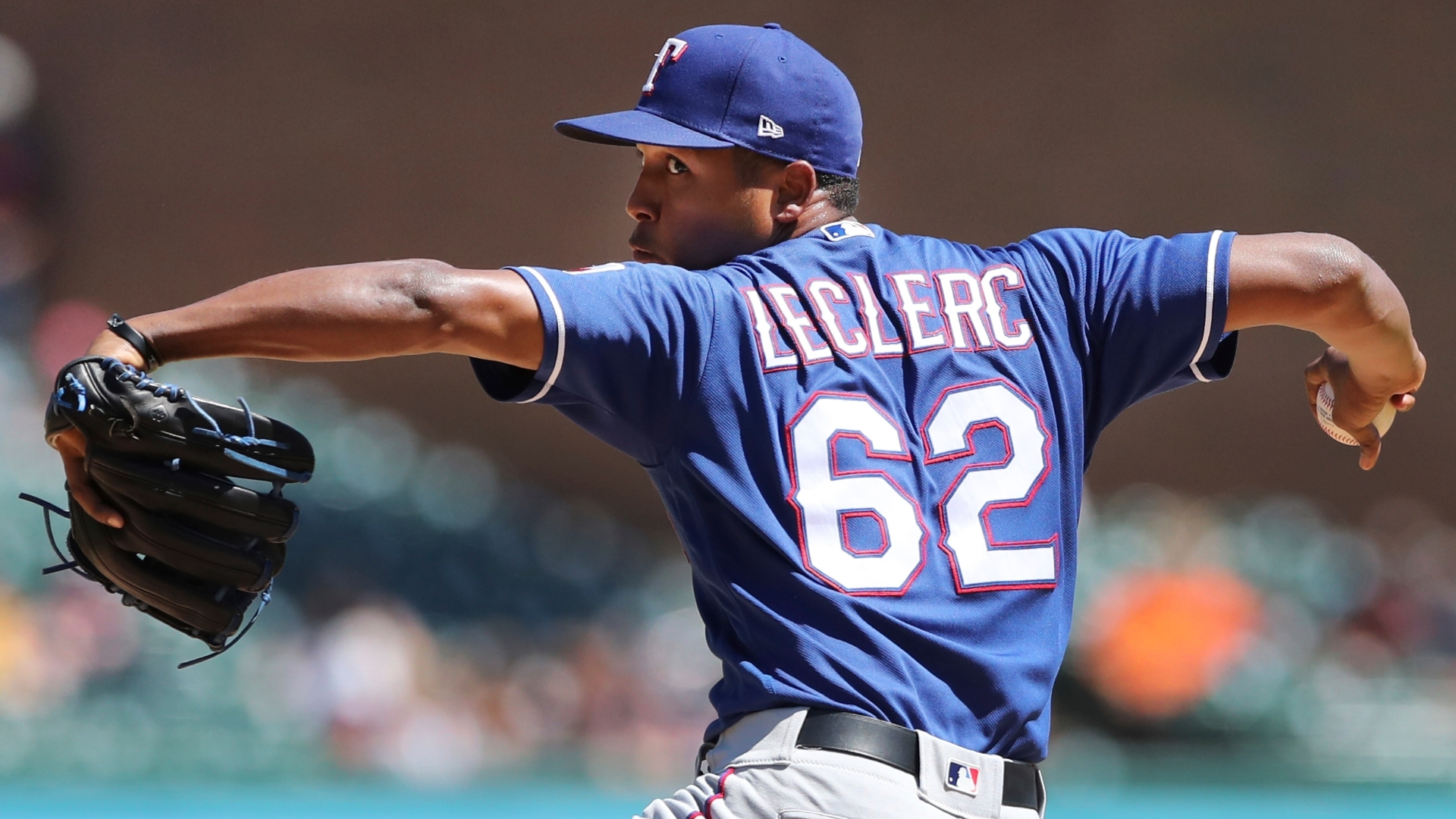 Why the Rangers locking up Leclerc sets a good example | wfaa.com