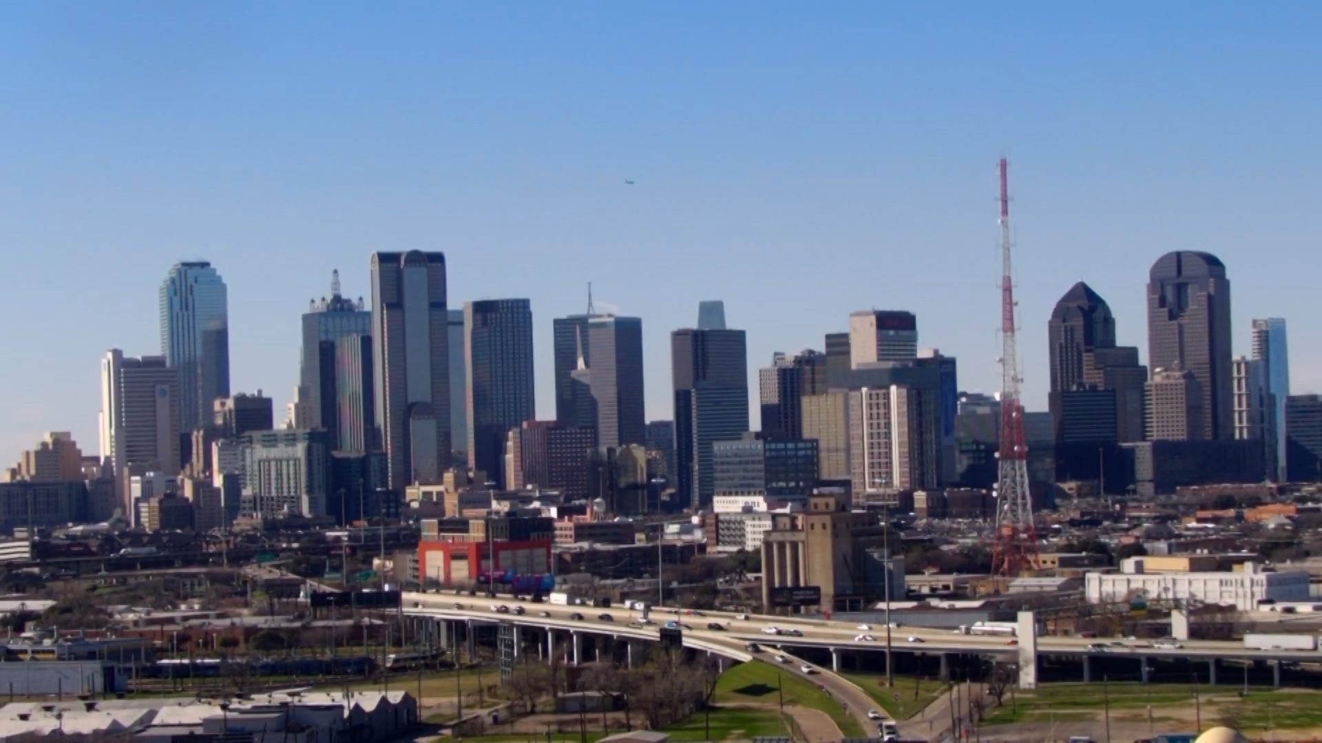 Timelapse of traffic in Downtown Dallas (January 2025)