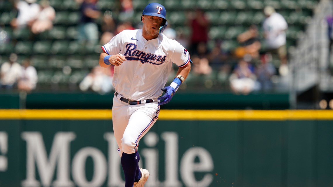 Rookie Star Not in Texas Rangers Game 2 Lineup, DFW Pro Sports