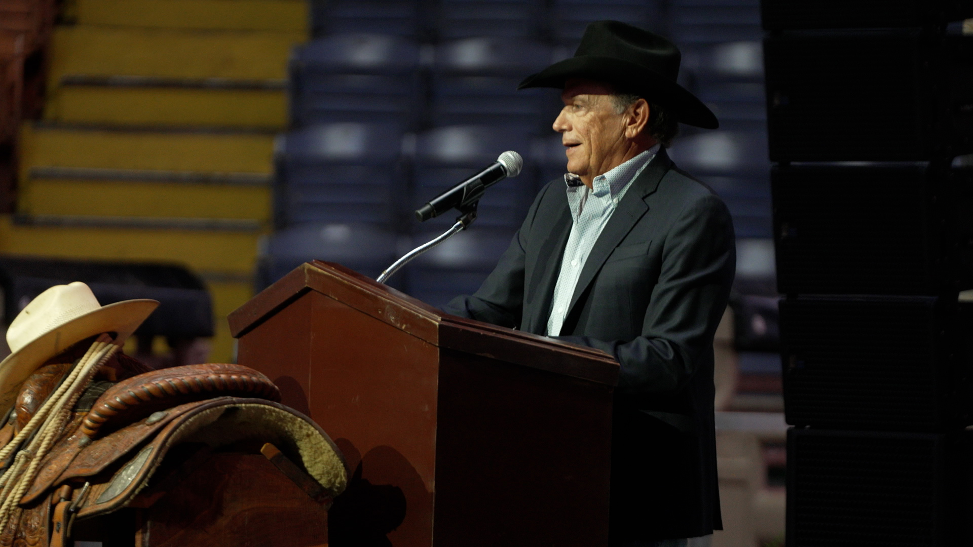 George Strait pays tribute to his close friend, rodeo legend Roy Cooper |  Full speech | wfaa.com