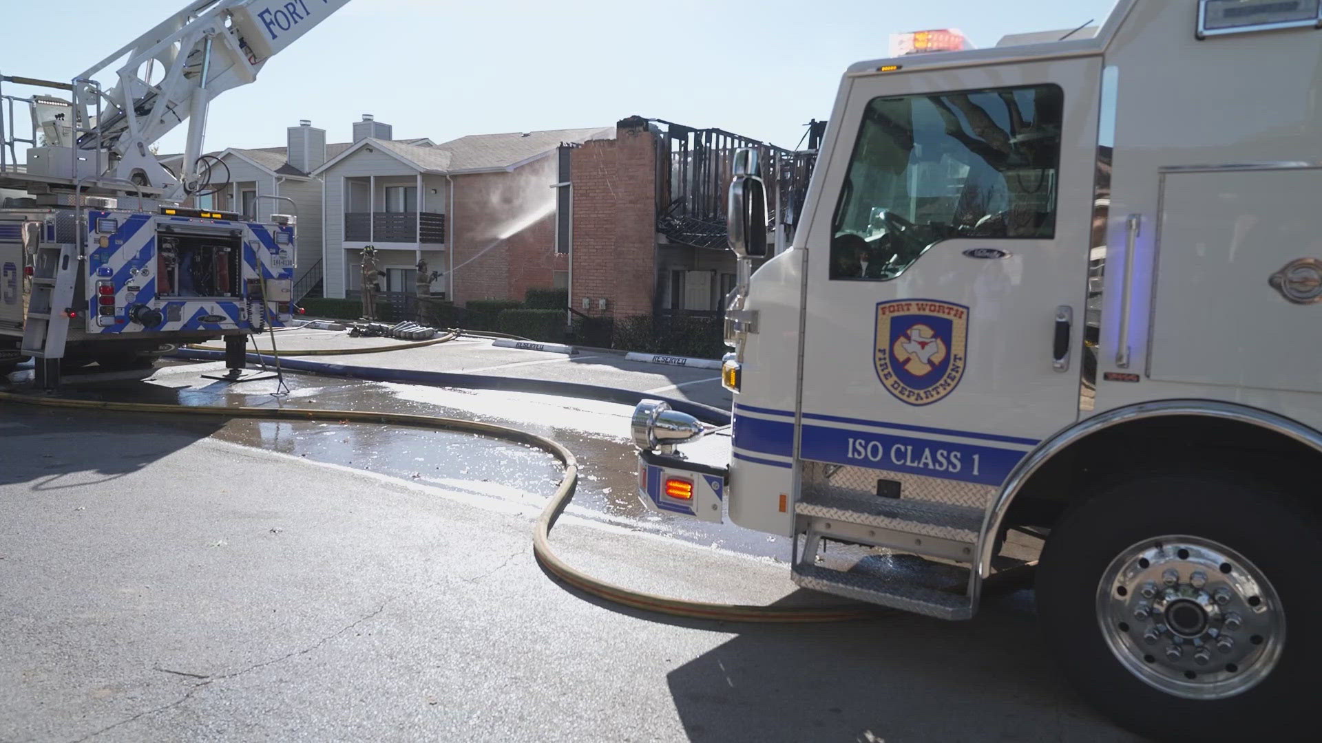 Residents displaced by Fort Worth apartment fire share stories of ...