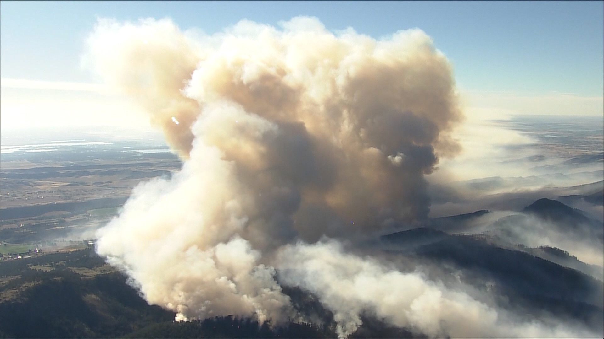 The wildfire has continued to burn and grow, scorching earth in Colorado's Larimer County. The fire has caused local communities to evacuate.