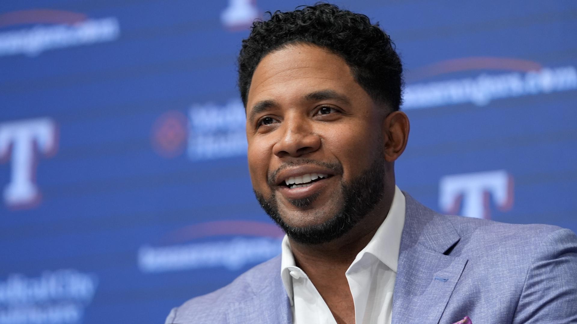 Elvis Andrus signs 1-day contract to retire with Rangers | wfaa.com