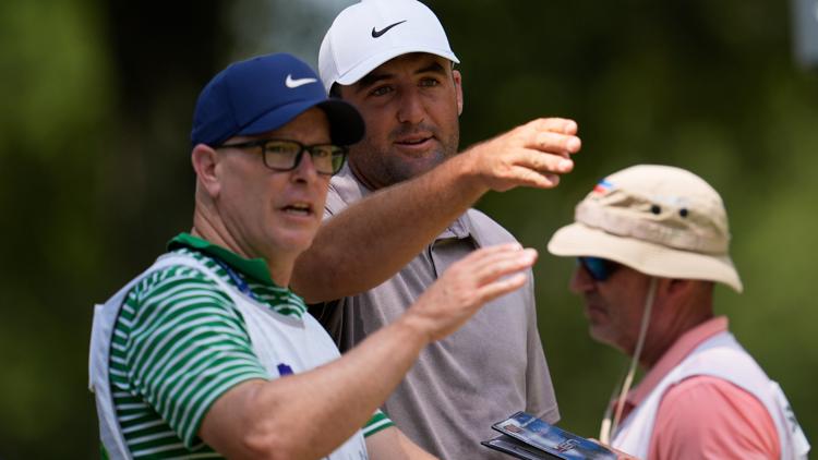 Scottie Scheffler uses new caddie at BMW Championship | wfaa.com