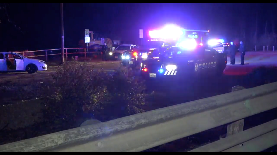 Woman killed in driveby shooting near park, Dallas police say