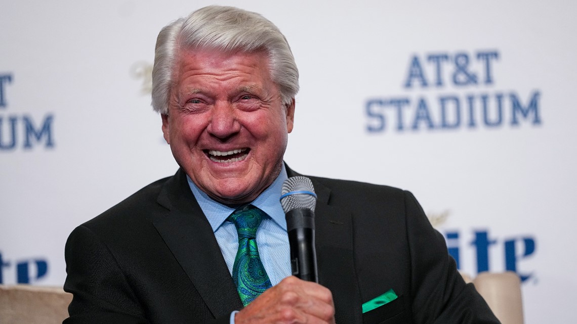 PHOTOS: Jimmy Johnson Inducted To Dallas Cowboys Ring Of Honor | Wfaa.com