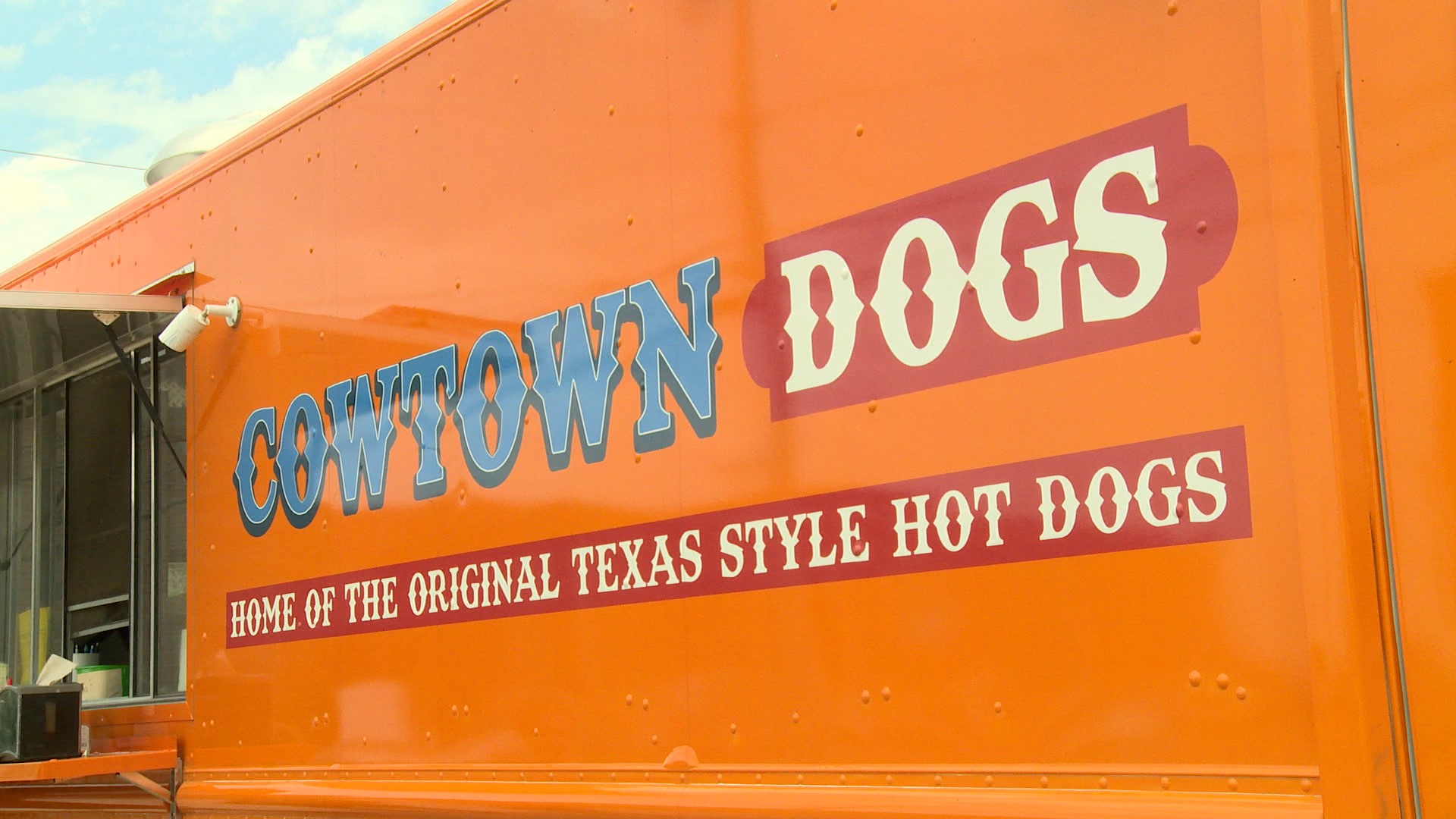 Only two American cities consume more hot dogs than Dallas.