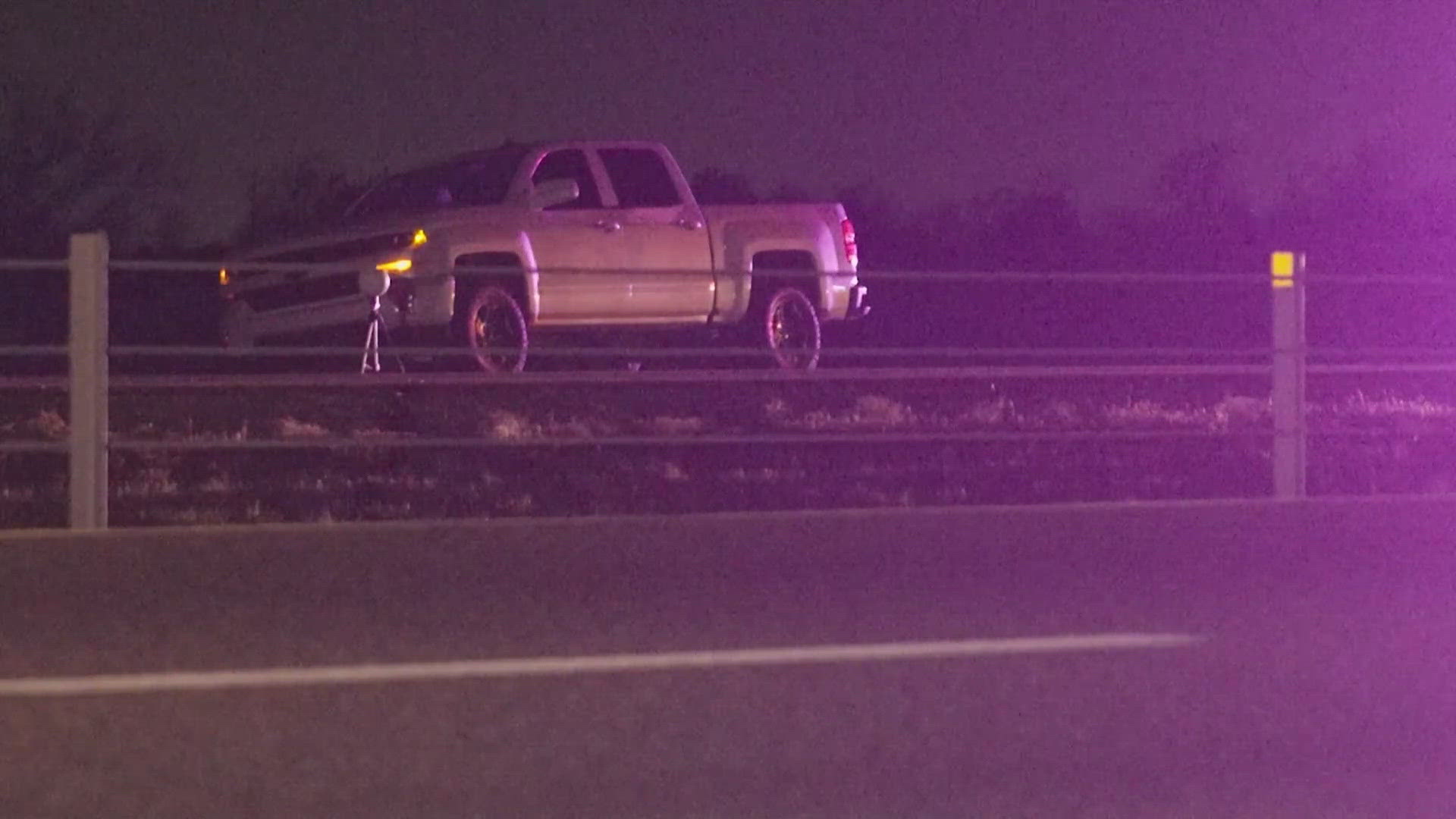 Interstate 20 at FM 740 closed after fatal crash, officials say | wfaa.com