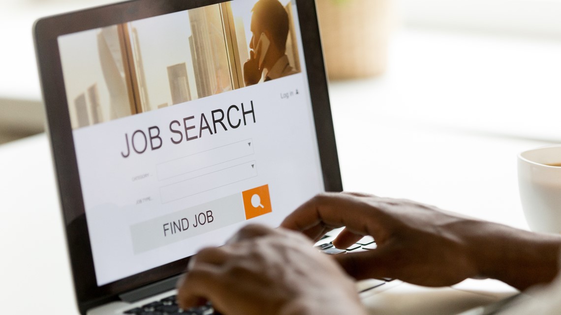 Over a million Texans quit their jobs in 3-month span - Vimarsana News