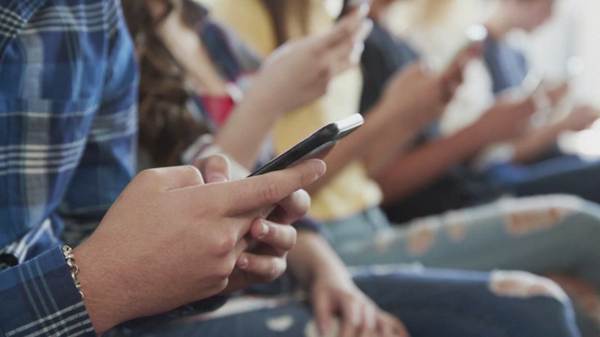 Districts across North Texas prepare for new state law restricting student cellphone use. Fort Worth ISD is considering a policy that could take effect immediately.