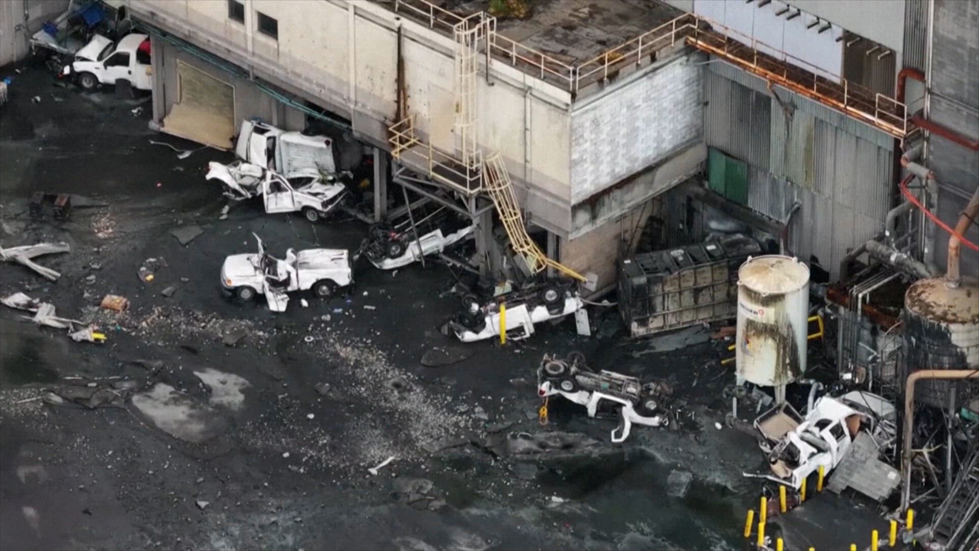 Papersa Explosion Deadly explosion at a paper mill in Washington, rescuers searching for ...