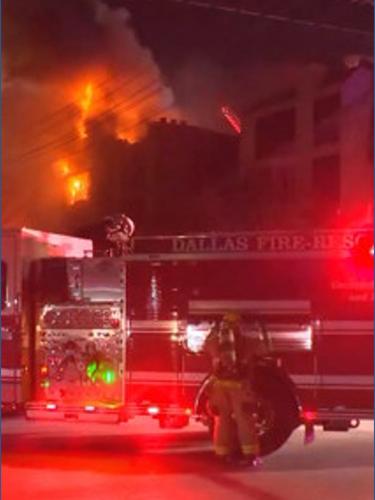 Dallas firefighters had to evacuate house while battling 4-alarm fire ...