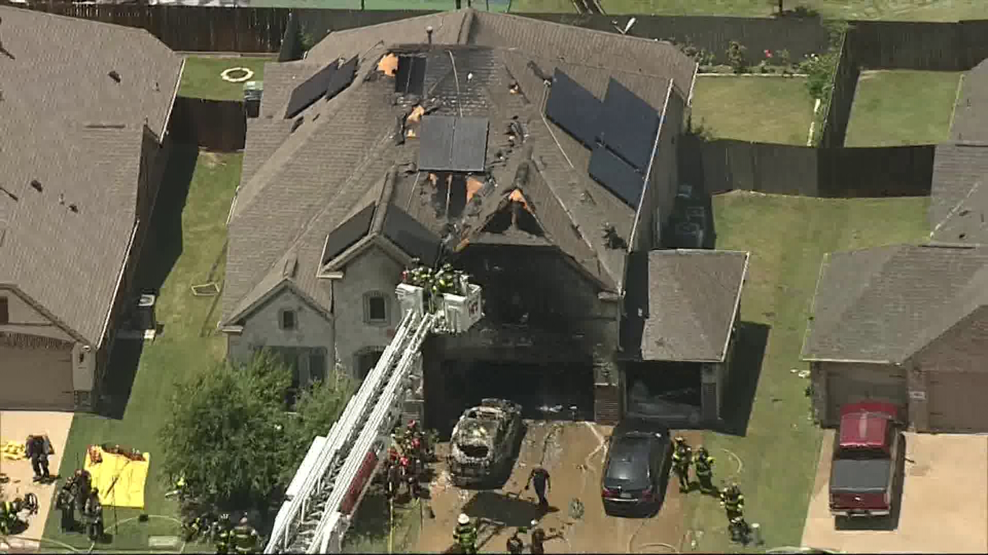Lewisville house fire possibly sparked by electrical car charger | wfaa.com