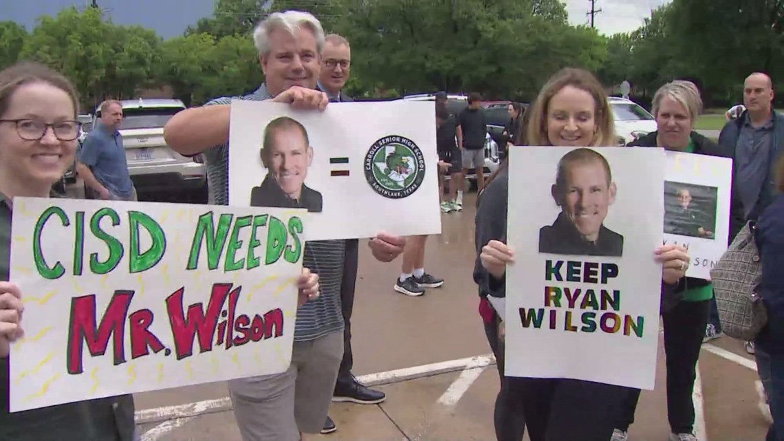 ‘Heart and Soul’ of Carroll ISD: Parents, students rally for principals in crosshairs of contract uncertainty