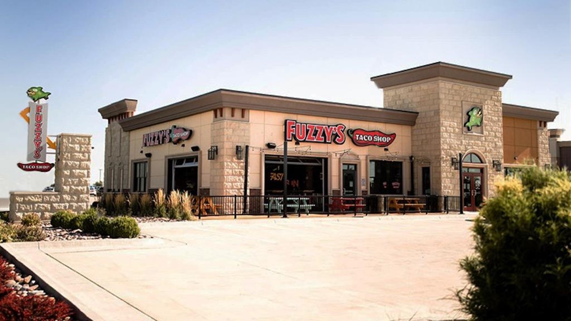 The Fort Worth-founded restaurant was purchased by the parent company for Applebee's and IHOP restaurants.