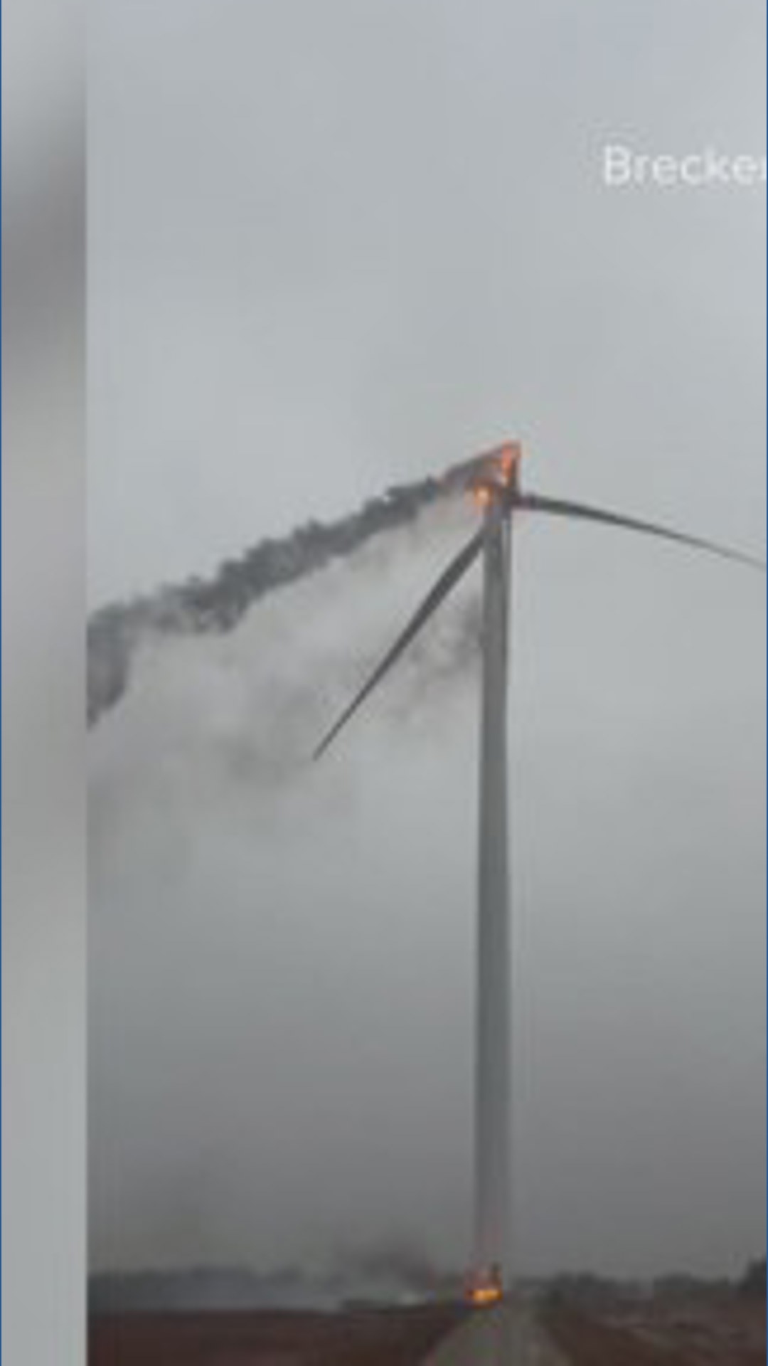 Wind Strikes Lightning strike causes wind turbine in central Texas to catch fire ...
