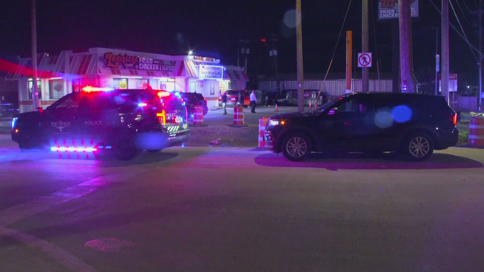 Teen arrested in fatal shooting outside Fort Worth restaurant, police ...