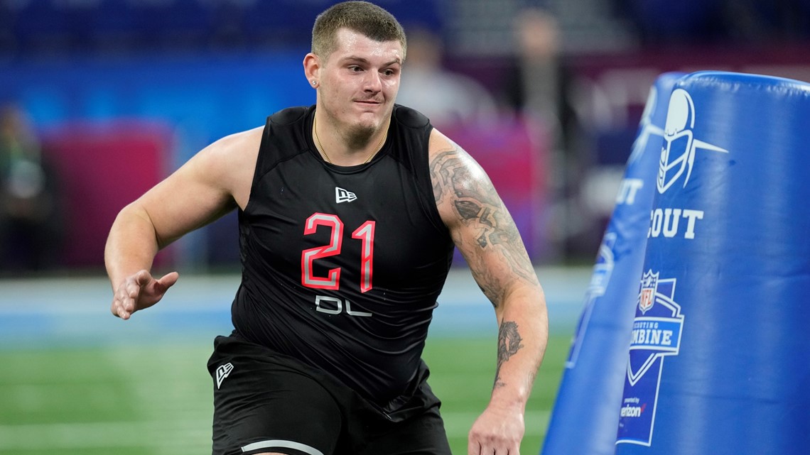 Jerry Jones Drafts a Hog: Arkansas DT John Ridgeway Predicts He'll 'Take  Over the Dallas Cowboys' - FanNation Dallas Cowboys News, Analysis and More