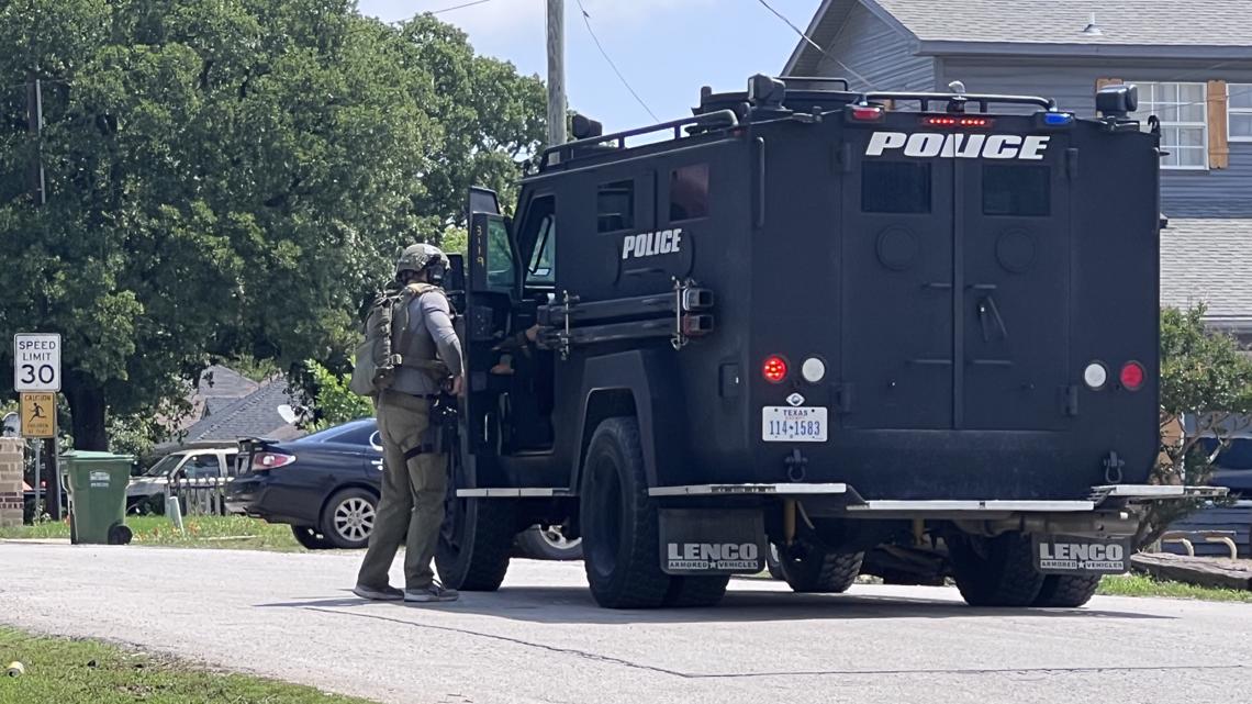 Multiple agencies on scene of SWAT situation, Seagoville police say :  r/Dallas