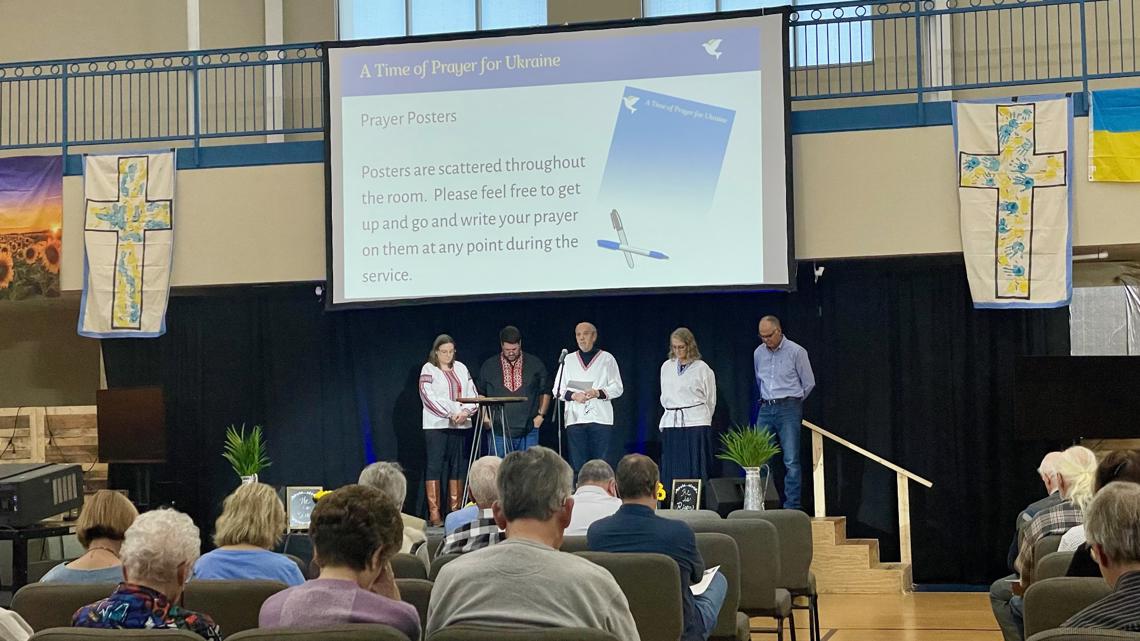 North Texas natives with ties to Ukraine gather for prayer vigil - Vimarsana News