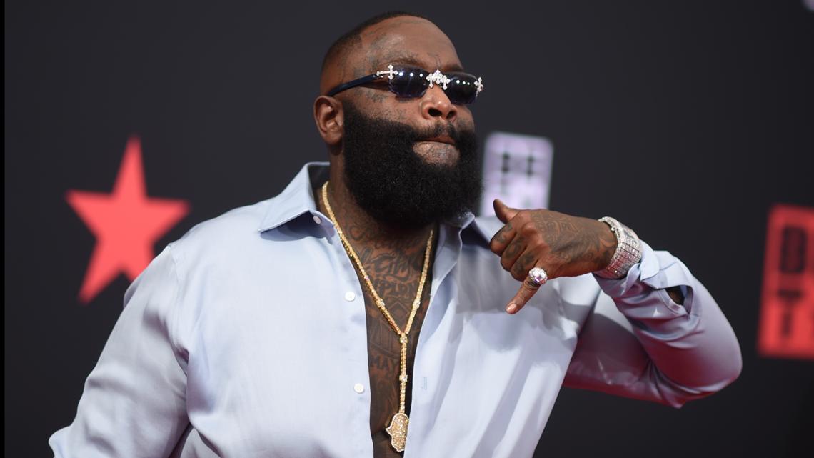 Rick Ross private plane stuck in grass after landing in DFW: FAA | wfaa.com