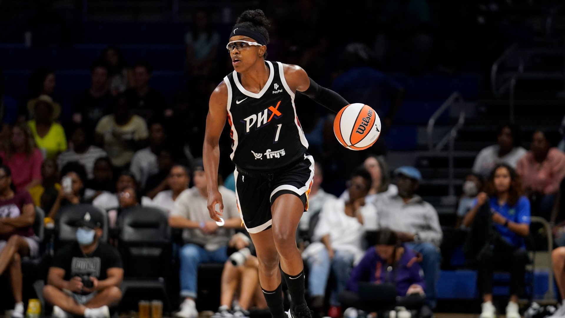 Dallas Wings Roster: Guard Diamond DeShields Introduced | Wfaa.com