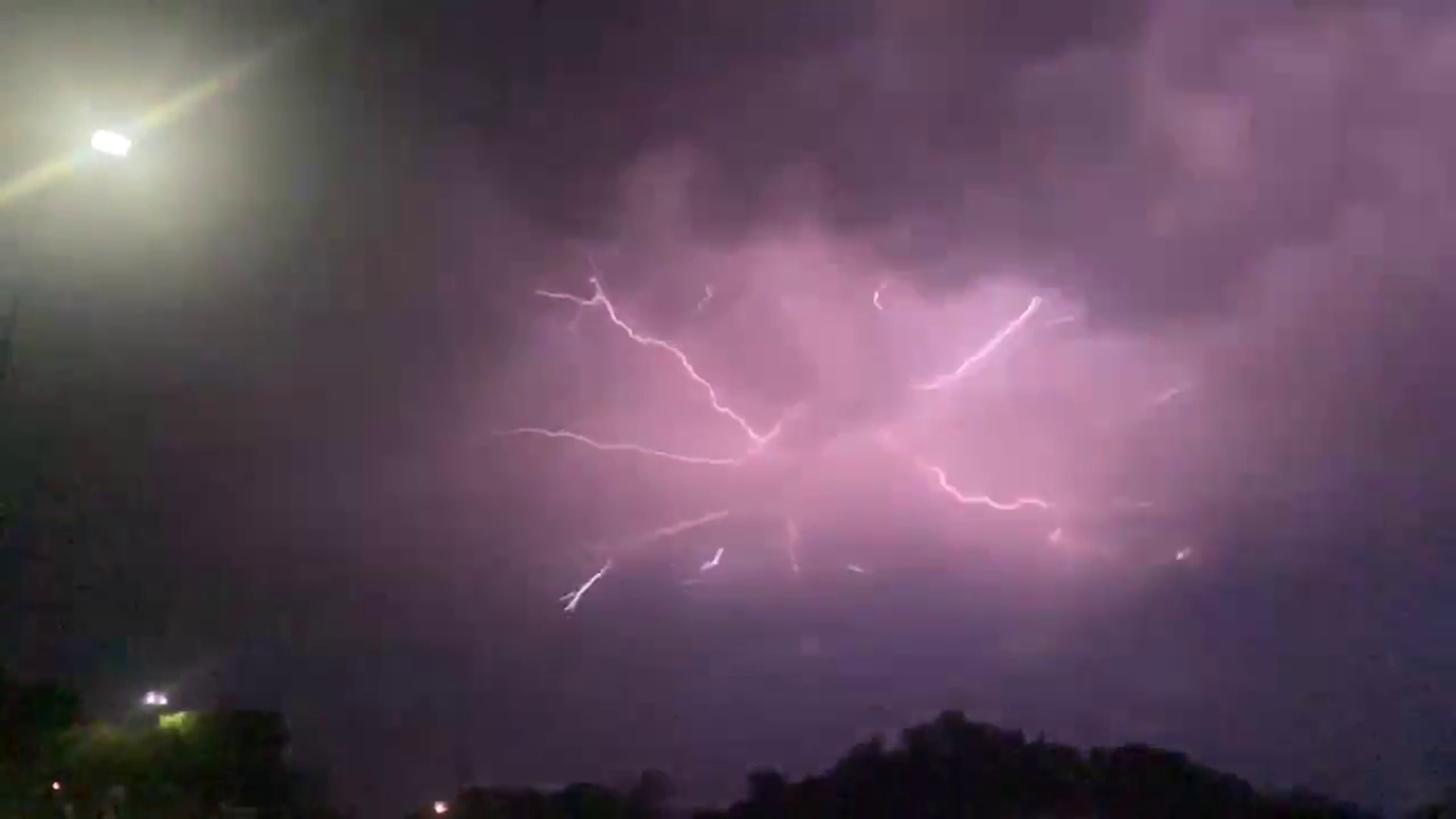 Severe storms move east of Dallas-Fort Worth | wfaa.com