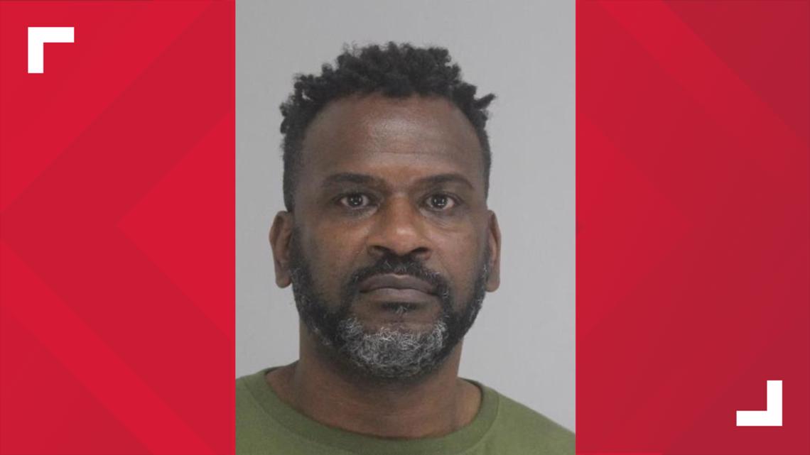Sisters recall alleged sex abuse by Dallas Police officer - Vimarsana News