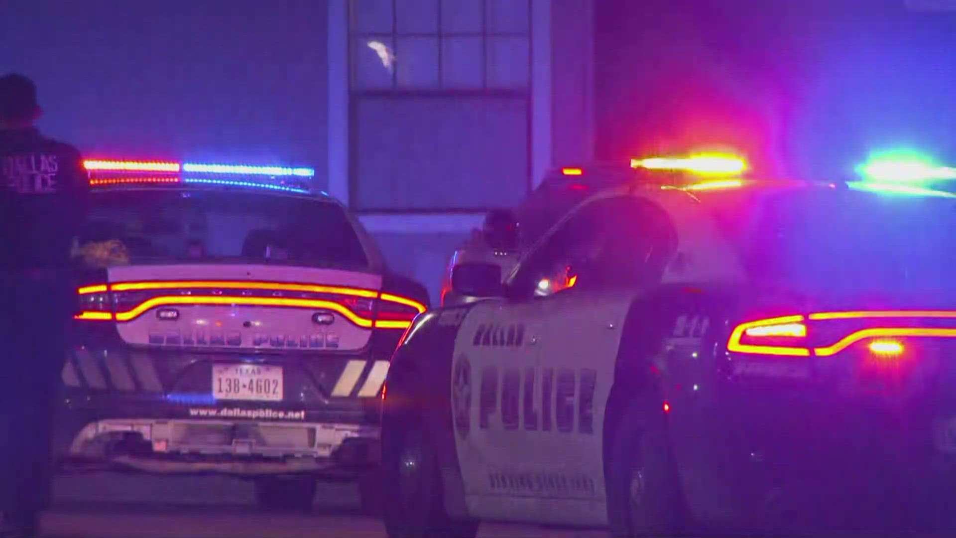 Search Continues For Suspect After 5 People Shot In Dallas Wfaa search-continues-for-suspect-after-5-people-shot-in-dallas-wfaa