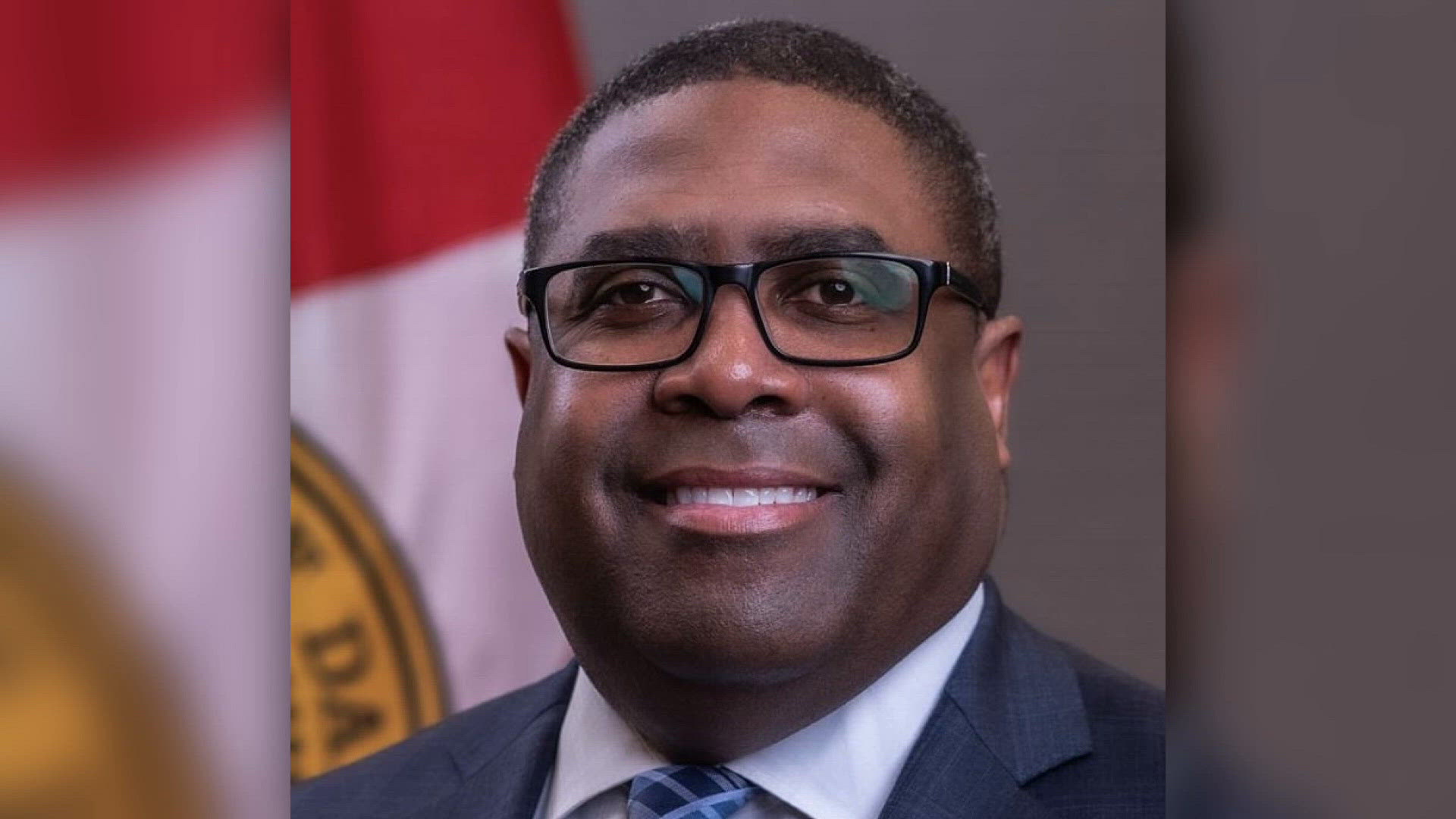 Longtime Dallas city manager is retiring, the city announced | wfaa.com