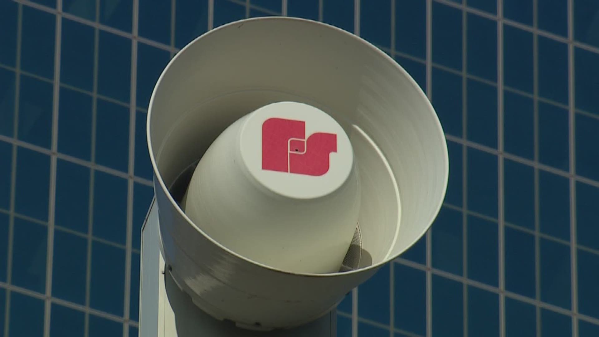 Who hacked into Dallas' emergency sirens system?