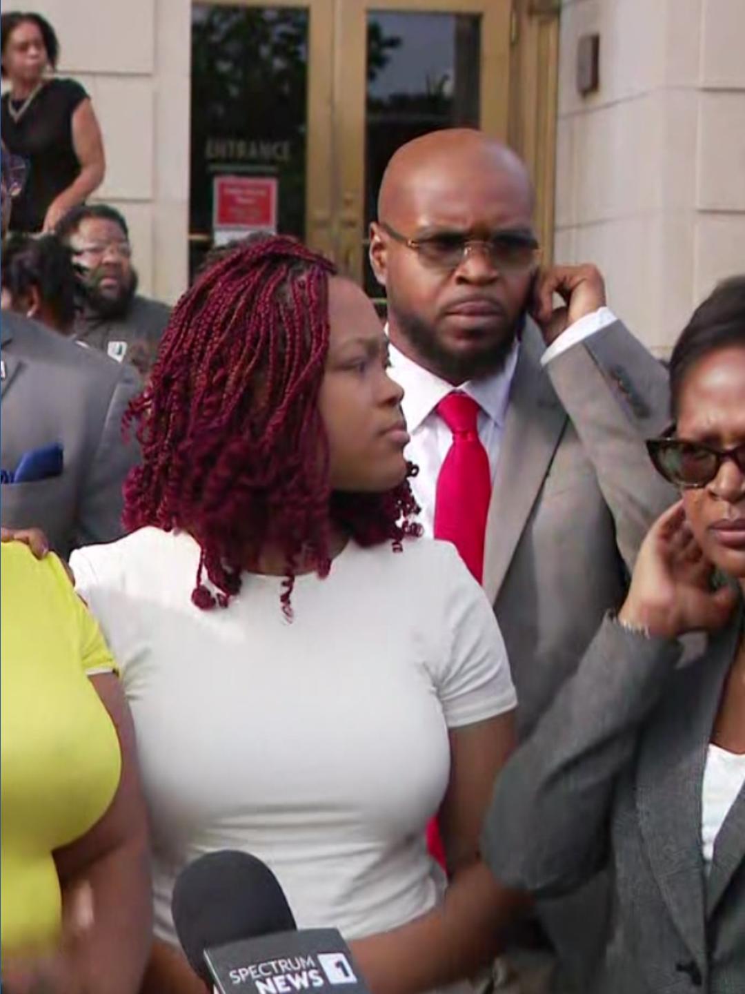 Breonna Taylor's mom reacts to Brett Hankison's sentencing | wfaa.com