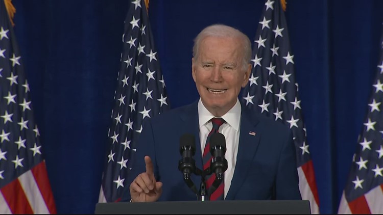 Biden emite orden para fortalecer la verificación de antecedentes de compradores de armas