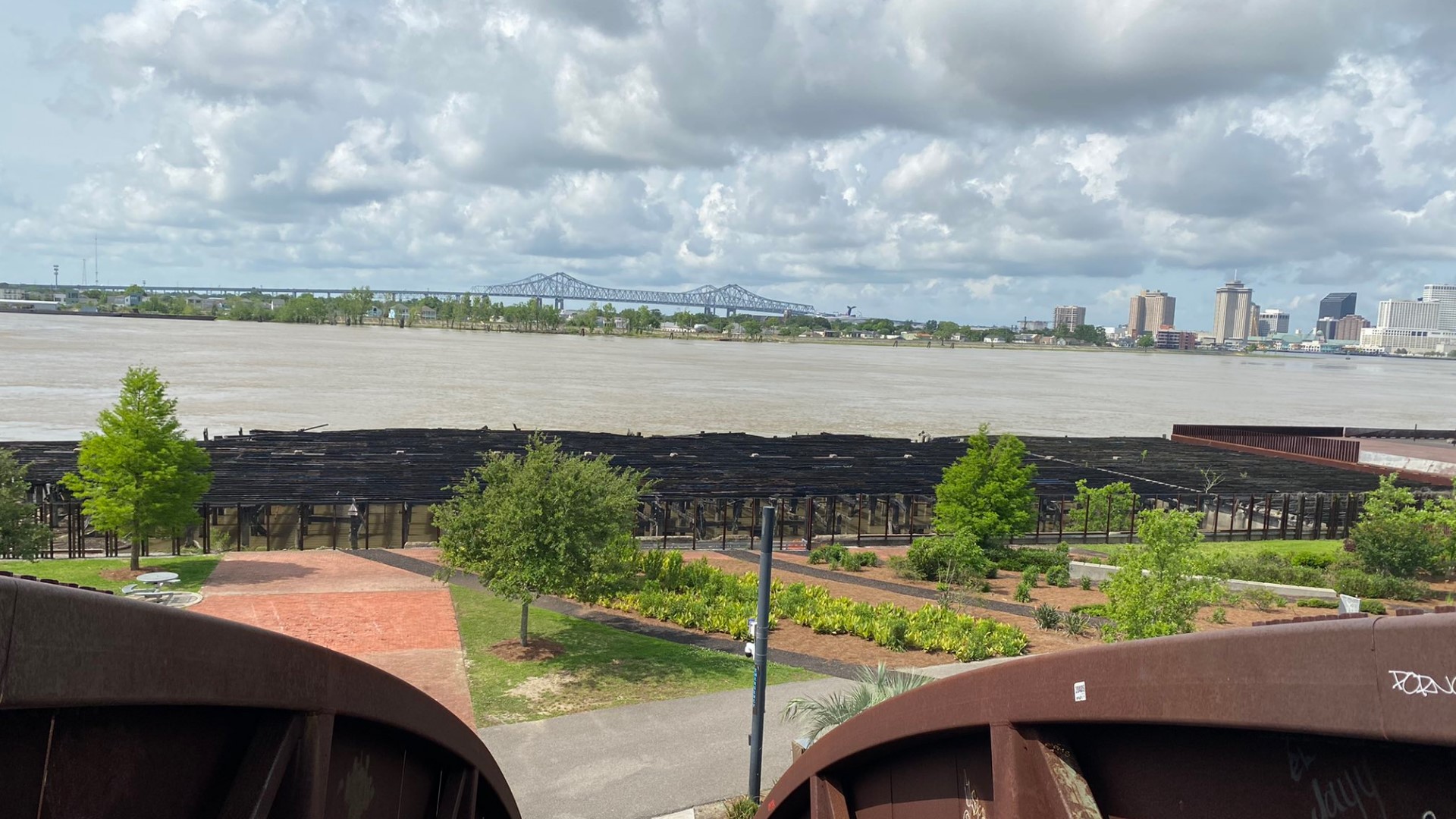 Body found in Mississippi River is missing 15-year-old: family | wfaa.com