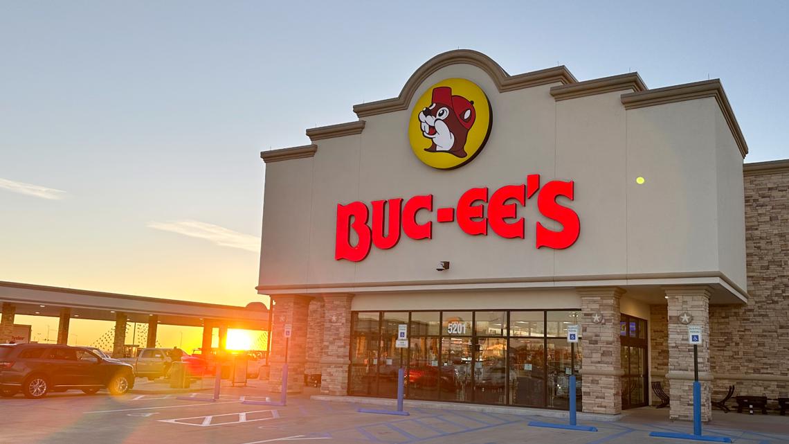Buc-ee’s, a gas station chain nationally recognized for its mall-sized stores, barbecue sandwiches and beaver merchandise, is suing a convenience chain.